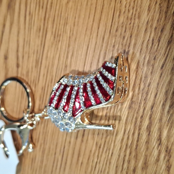 Elegant Red & Gold Women's High Heel Keychain/Bag Charm - Picture 2 of 4
